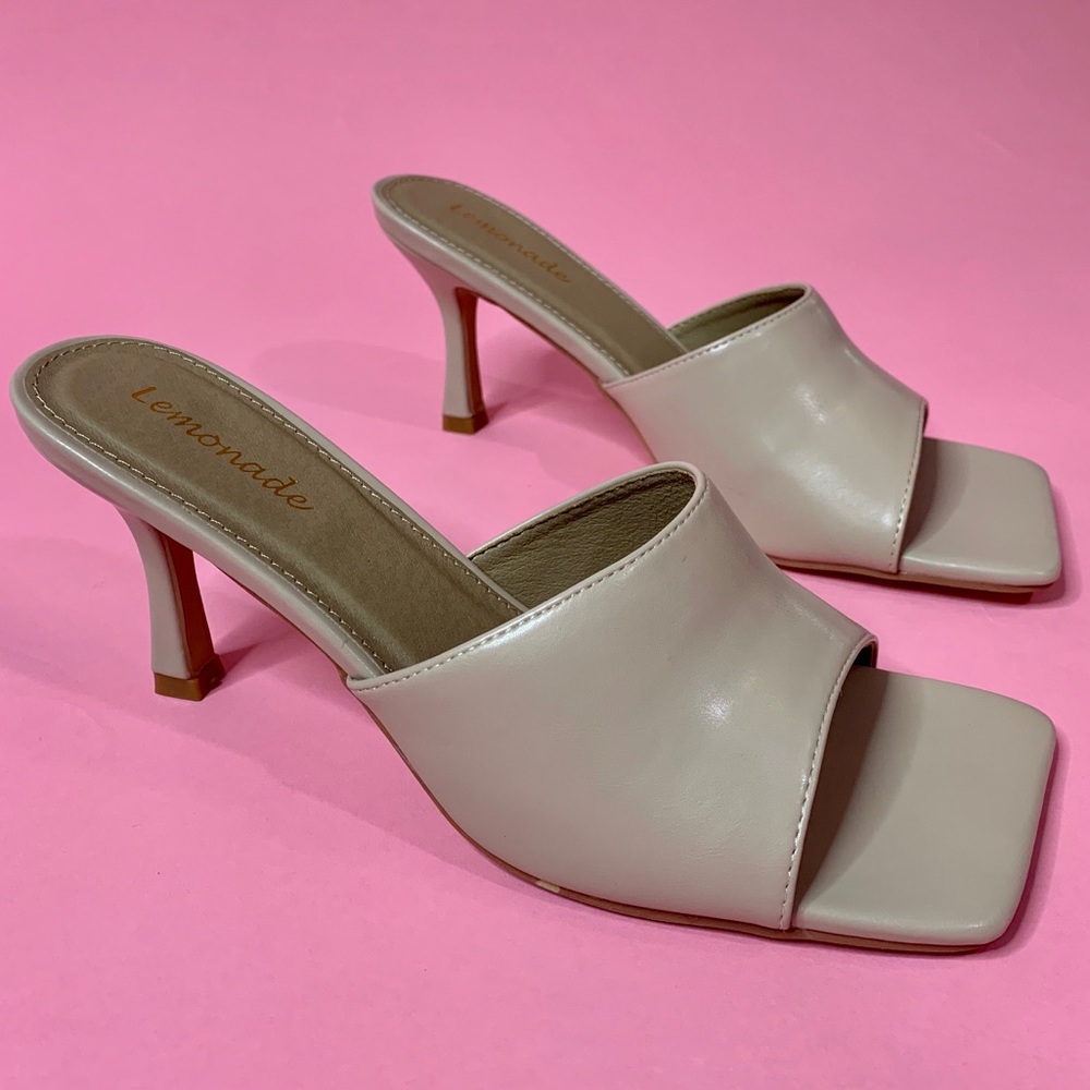 So Chic Nude Square Toe Kitten Heels - BOUTIQUE